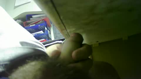 Snapshot of 00btvlrs chatting on 01.12.25 Ryan online show from 01.12.25