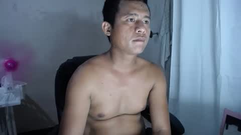 Snapshot of 09454190636 chatting on 03.22.26 oliver231989 online show from 03.22.26