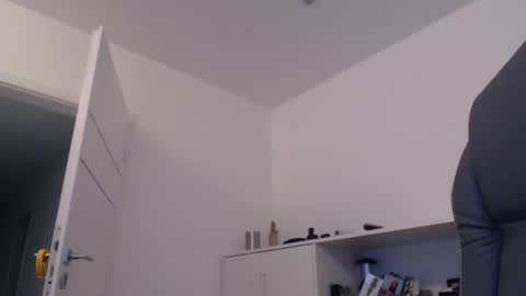 09seb09 online show from 01.23.25