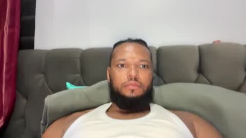 Snapshot of 0_kingsley chatting on 01.18.26 Kingsley online show from 01.18.26