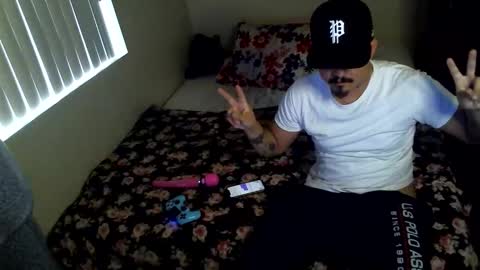 Snapshot of 0bigdickmick chatting on 11.15.25 PeterGrandee online show from 11.15.25