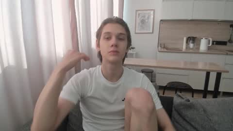 Adam online show from 09.11.25