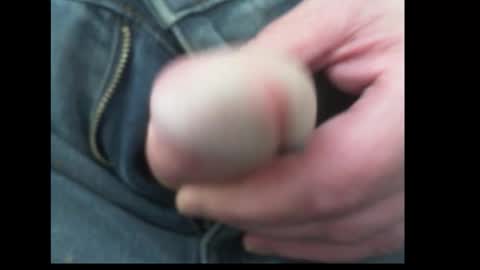 Snapshot of 10mm_socket chatting on 09.16.25 10mm_socket online show from 09.16.25