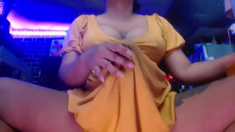  i am trixie im Your Selfsucking Mistress  online show from 10.20.25