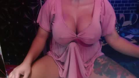  i am trixie im Your Selfsucking Mistress  online show from 07.14.26
