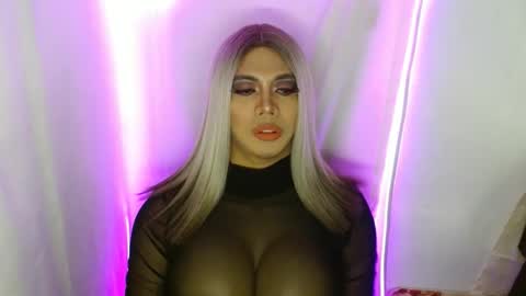 HUGECOCK online show from 01.20.25