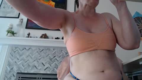 Aurora Willows online show from 05.03.26