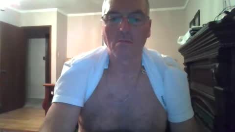 Snapshot of 123456ant chatting on 12.14.25 123456ant online show from 12.14.25