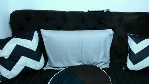 jenica online show from 05.04.26