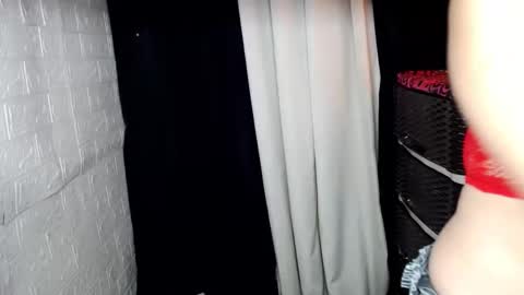 Snapshot of 12inchsexyanacodats chatting on 03.12.25 sexy kia online show from 03.12.25