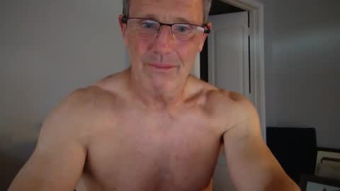 Snapshot of 13glanmorfa chatting on 02.10.26 13glanmorfa online show from 02.10.26