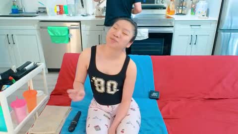 Tong  Ralph online show from 06.06.26