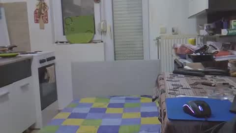 Snapshot of 1973man chatting on 12.15.25 1973man online show from 12.15.25