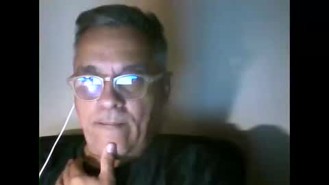 Snapshot of 1_maxx_1 chatting on 01.16.25 1_maxx_1 online show from 01.16.25