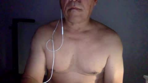 Snapshot of 1_maxx_1 chatting on 08.05.26 1_maxx_1 online show from 08.05.26