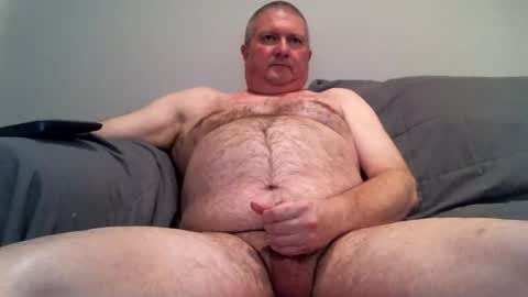 Snapshot of 1dirtyolddude chatting on 11.04.25 Jimmy online show from 11.04.25