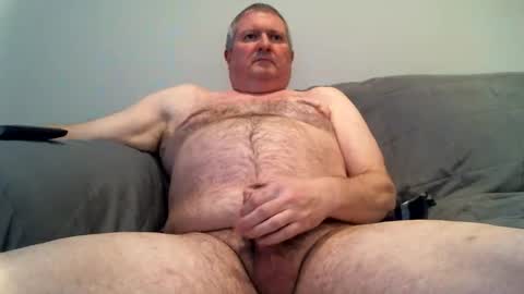 Snapshot of 1dirtyolddude chatting on 12.03.25 Jimmy online show from 12.03.25