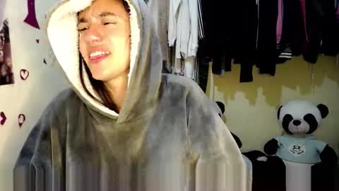 Snapshot of 1kandylove chatting on 09.10.25 1kandylove online show from 09.10.25