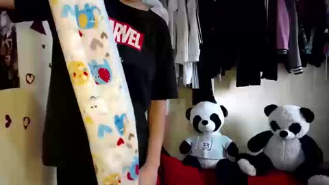 Snapshot of 1kandylove chatting on 10.18.25 1kandylove online show from 10.18.25