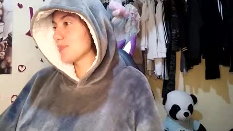 Snapshot of 1kandylove chatting on 10.29.25 1kandylove online show from 10.29.25