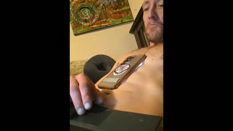 Snapshot of 1knightluver69 chatting on 02.14.26 1knightluver69 online show from 02.14.26