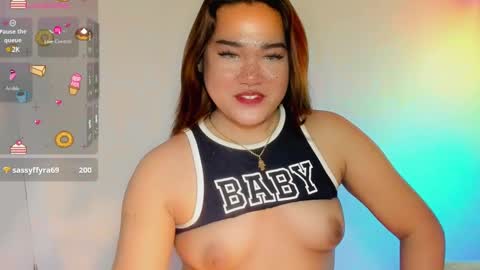 Snapshot of 1lovelymess chatting on 03.11.25 1lovelymess online show from 03.11.25