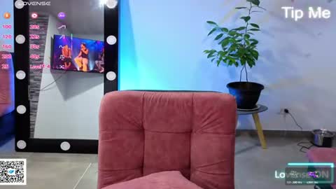 Ashley Independent model online show from 06.29.26