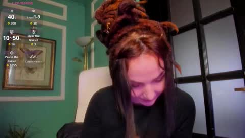 Moona  online show from 01.08.26