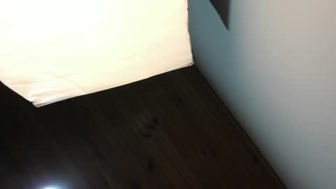 Snapshot of 1naughty_milf chatting on 08.04.26 Luisa online show from 08.04.26
