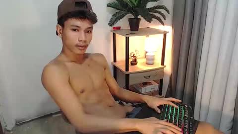 1sweetloverxx online show from 04.23.26