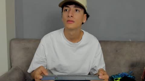 1Threestar online show from 01.09.25