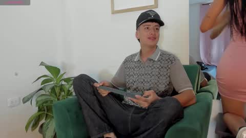 Snapshot of 1threestar chatting on 11.11.25 1Threestar online show from 11.11.25