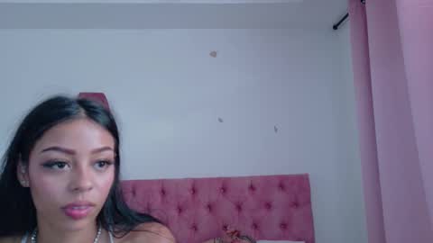 Snapshot of 1threestar chatting on 01.18.26 1Threestar online show from 01.18.26