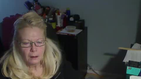 Snapshot of 1xtrahornyone chatting on 02.01.26 Susan online show from 02.01.26