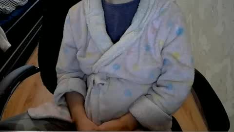 Snapshot of 1your_hot_girls chatting on 12.08.24 1your_hot_girls online show from 12.08.24