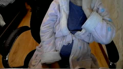 Snapshot of 1your_hot_girls chatting on 12.08.24 1your_hot_girls online show from 12.08.24