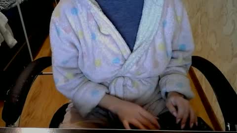 Snapshot of 1your_hot_girls chatting on 12.11.24 1your_hot_girls online show from 12.11.24