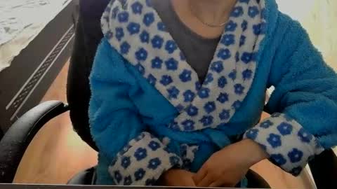 Snapshot of 1your_hot_girls chatting on 02.17.25 1your_hot_girls online show from 02.17.25