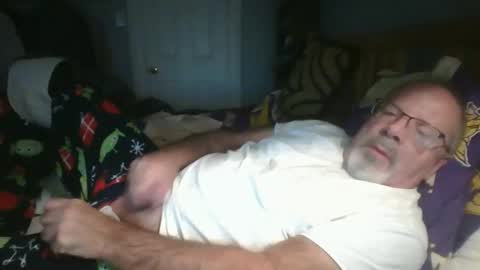 Snapshot of 2003dynawideglide chatting on 10.25.25 2003dynawideglide online show from 10.25.25