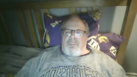 Snapshot of 2003dynawideglide chatting on 12.18.25 2003dynawideglide online show from 12.18.25