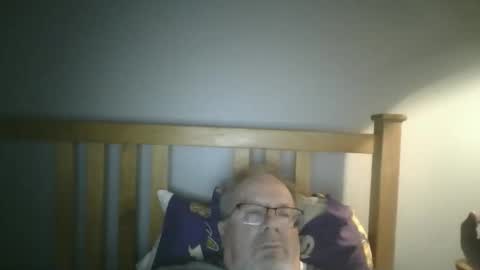 Snapshot of 2003dynawideglide chatting on 12.19.25 2003dynawideglide online show from 12.19.25