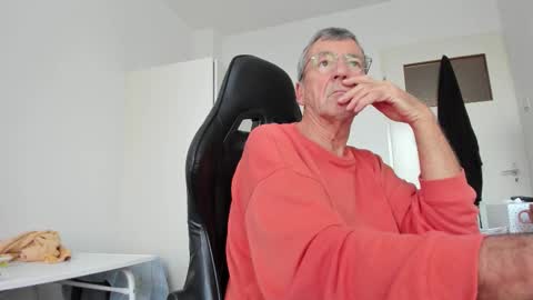 Henk online show from 11.17.25