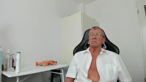 Henk online show from 05.04.26