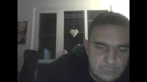 Snapshot of 2025eyesforyou chatting on 12.20.24 2025eyesforyou online show from 12.20.24