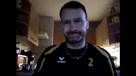 Snapshot of 20x5cmgermanlongdong chatting on 11.05.25 20x5cmgermanlongdong online show from 11.05.25