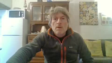 Snapshot of 22esserre chatting on 01.10.25 22esserre online show from 01.10.25