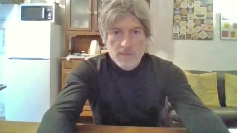 Snapshot of 22esserre chatting on 02.07.25 22esserre online show from 02.07.25