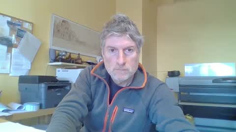 Snapshot of 22esserre chatting on 03.06.25 22esserre online show from 03.06.25