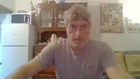 Snapshot of 22esserre chatting on 09.22.25 22esserre online show from 09.22.25