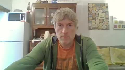 Snapshot of 22esserre chatting on 10.13.25 22esserre online show from 10.13.25